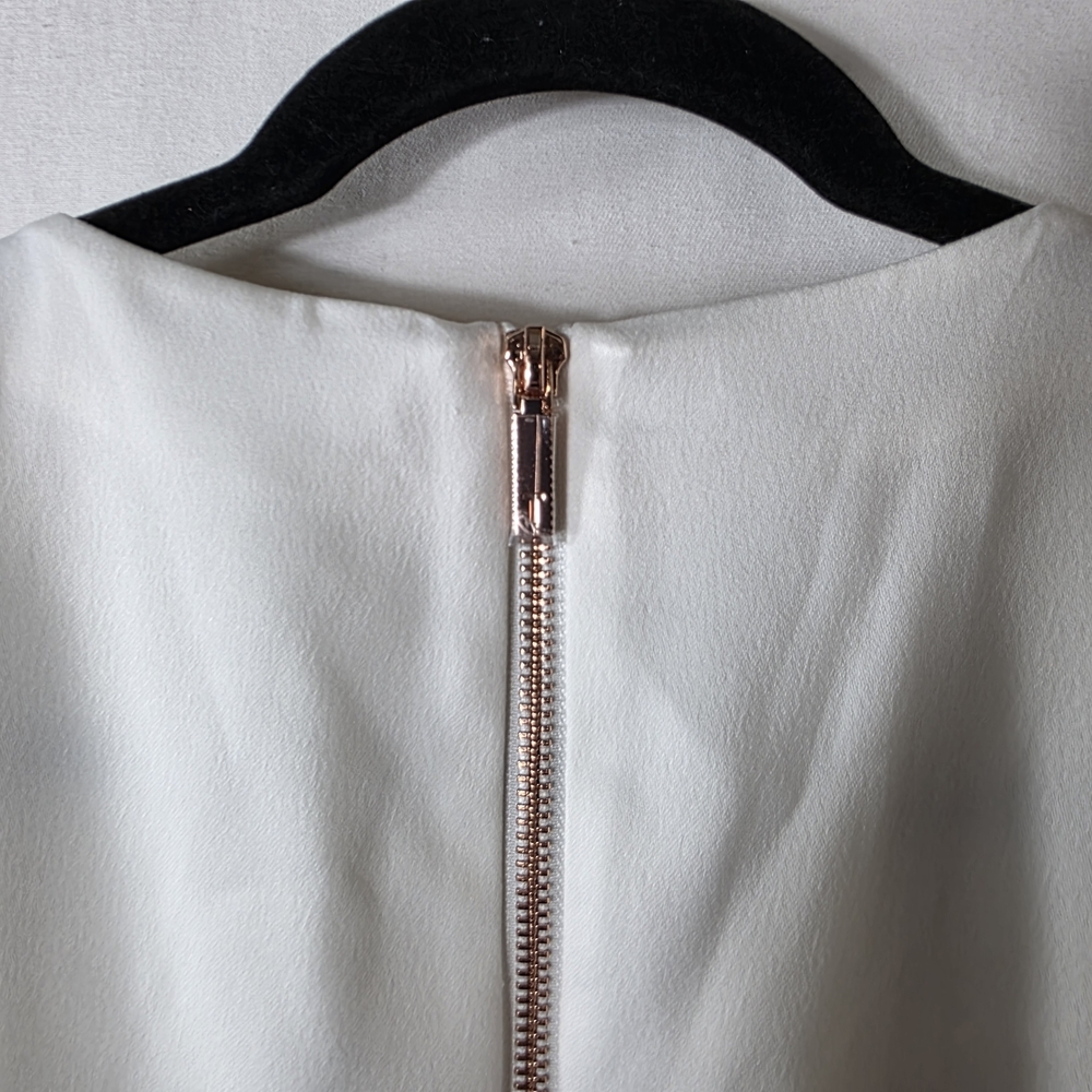 Ted Baker Rubelle Blenheim Palace ruched detail midi dress in natural maximalist - Picture 3 of 16